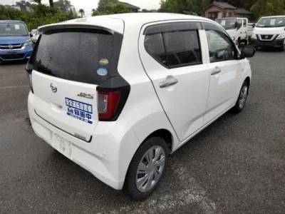 Daihatsu MIRA E S