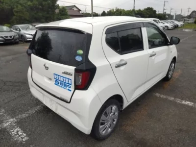 Daihatsu MIRA E S