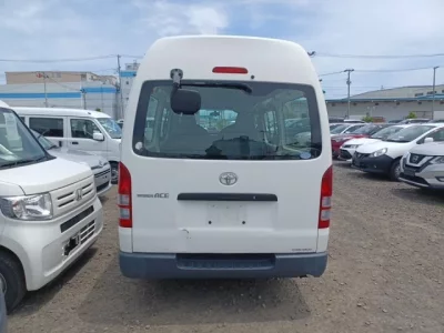 Toyota REGIUS ACE VAN