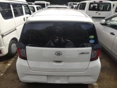 Daihatsu MIRA E S
