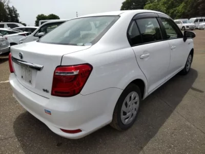Toyota COROLLA AXIO