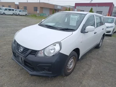Nissan AD