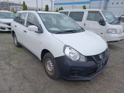 Nissan AD