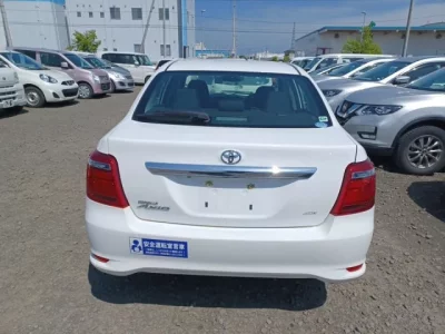 Toyota COROLLA AXIO