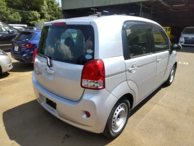 Toyota PORTE