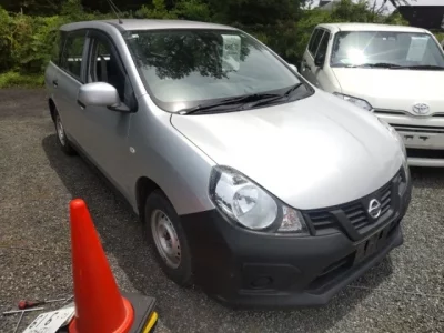 Nissan AD