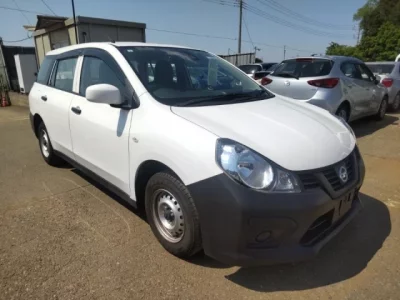 Nissan AD