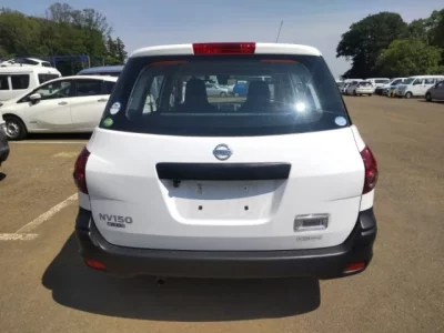 Nissan AD