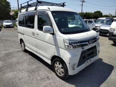 Daihatsu Atrai Wagon
