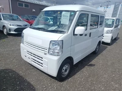 Nissan CLIPPER VAN