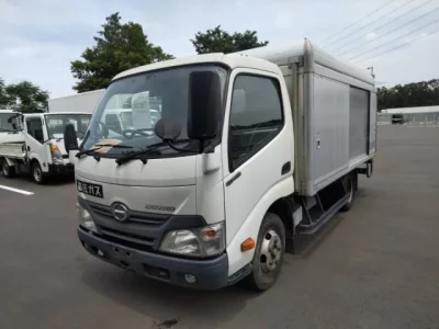 Hino DUTRO