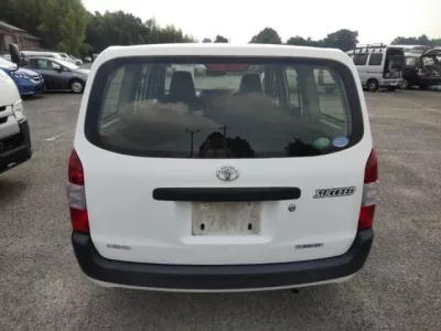 Toyota SUCCEED