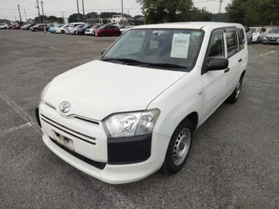 Toyota SUCCEED