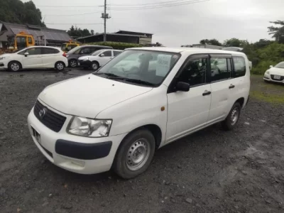 Toyota SUCCEED