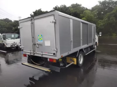 Hino DUTRO