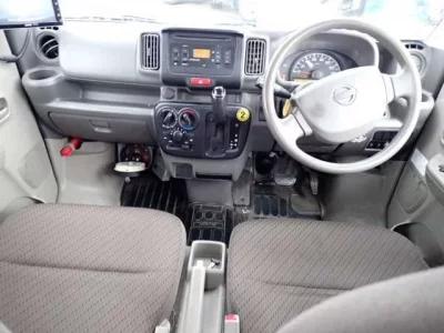 Nissan CLIPPER VAN
