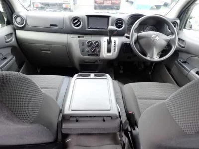 Nissan CARAVAN VAN