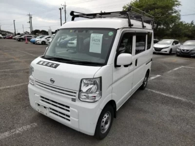 Nissan CLIPPER VAN