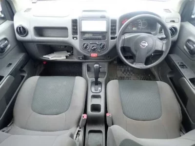 Nissan AD