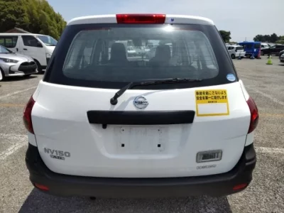 Nissan AD