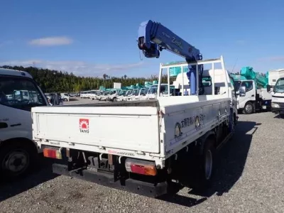 Hino DUTRO