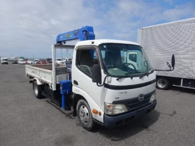 Hino DUTRO