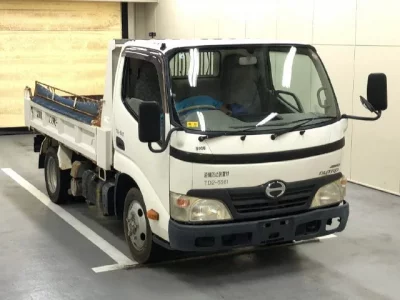 Hino DUTRO