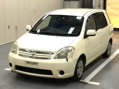 Toyota RAUM