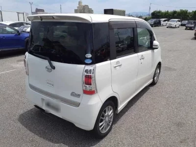Daihatsu TANTO EXE