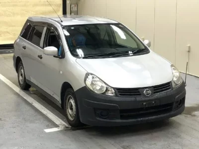 Nissan AD
