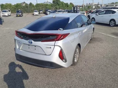 Toyota PRIUS PHV