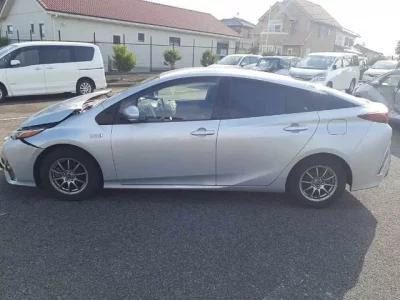 Toyota PRIUS PHV