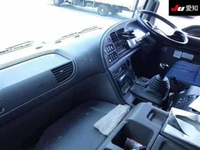Isuzu GIGA