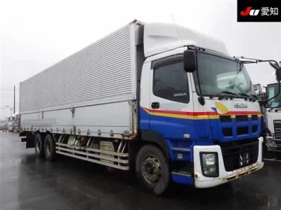 Isuzu GIGA