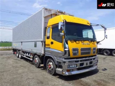 Isuzu GIGA