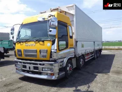 Isuzu GIGA