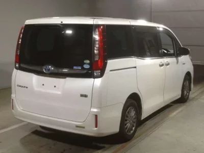 Toyota ESQUIRE