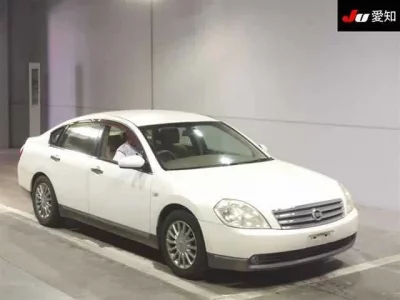 Nissan TEANA