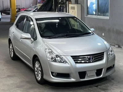 Toyota BLADE