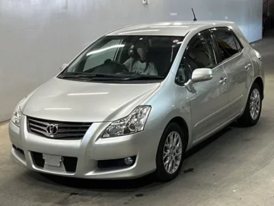Toyota BLADE