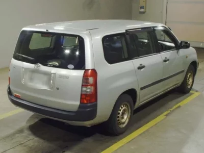 Toyota SUCCEED