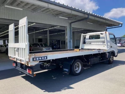 Hino DUTRO