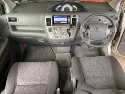 Toyota RAUM