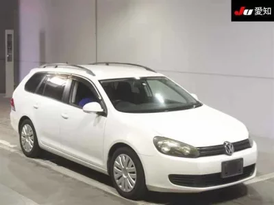 Volkswagen GOLF VARIANT