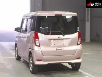 Mitsubishi EK SPACE