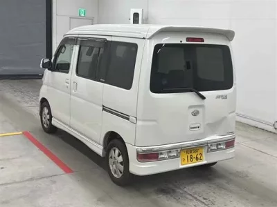 Daihatsu Atrai Wagon