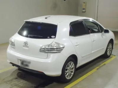 Toyota BLADE