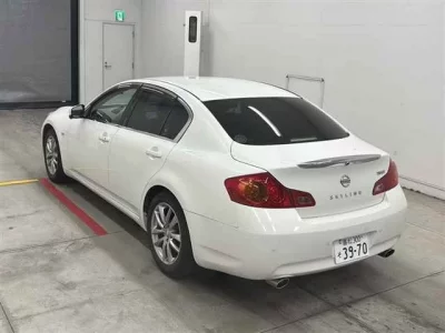 Nissan SKYLINE