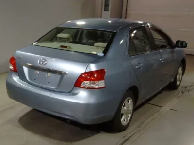 Toyota BELTA