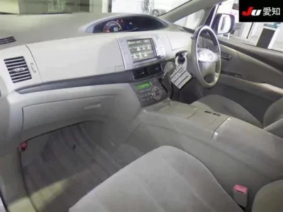 Toyota ESTIMA HYBRID
